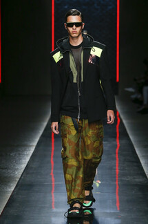 Dsquared2